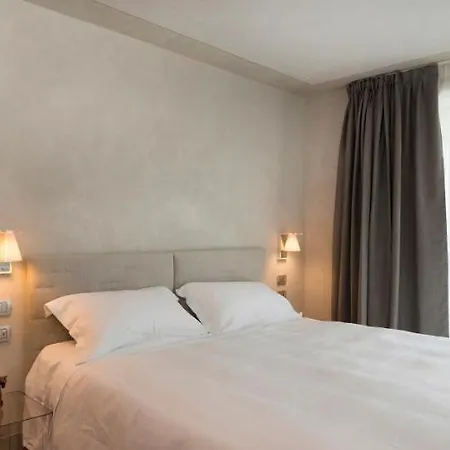 3 Apart-hotel 3*