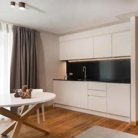 Aparthotel 3 3*
